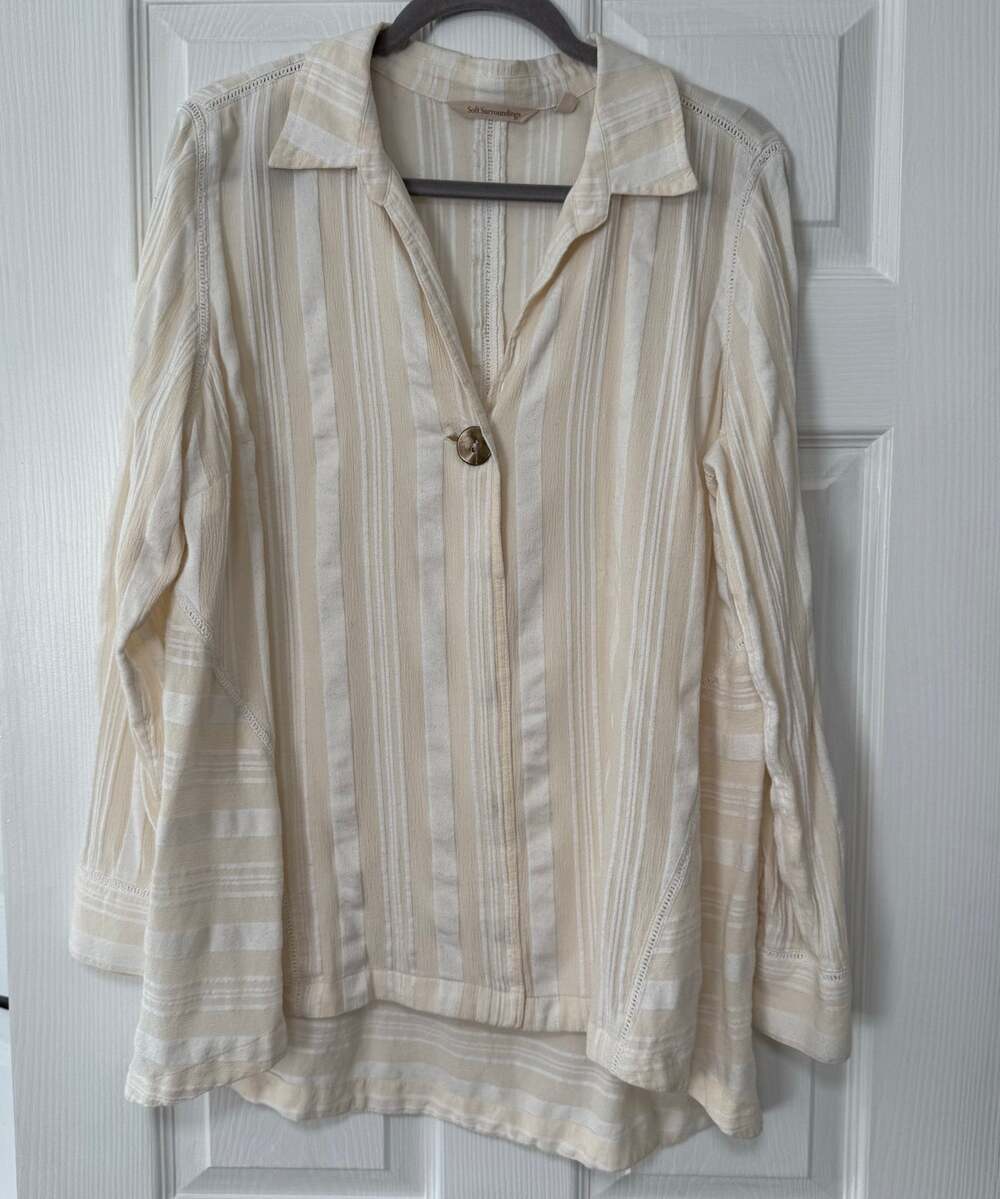 Soft Surroundings Women's Beige Striped Long Sleeve Tunic Top Size Large